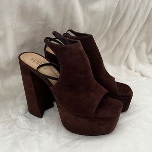 Schutz Blakely Suede Sandal